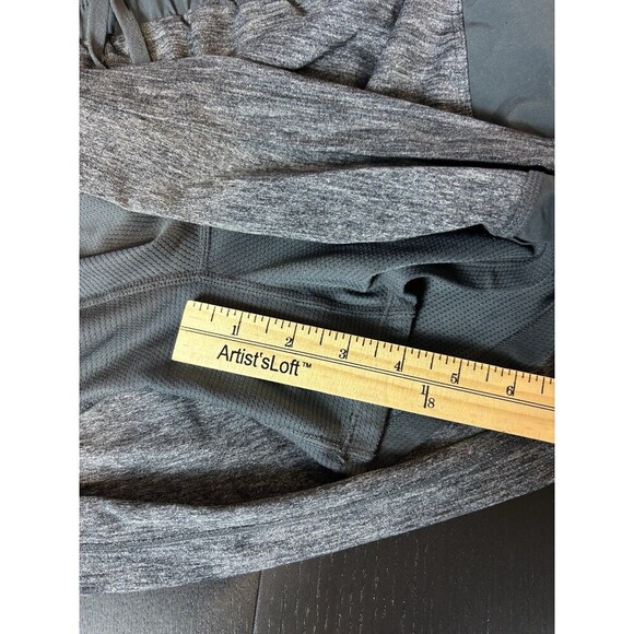 Athleta Excursion Hybrid Skort Mini Skirt Grey Size Small Pockets Elastic Waist - Picture 11 of 13